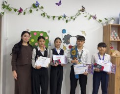 123фыамывпии